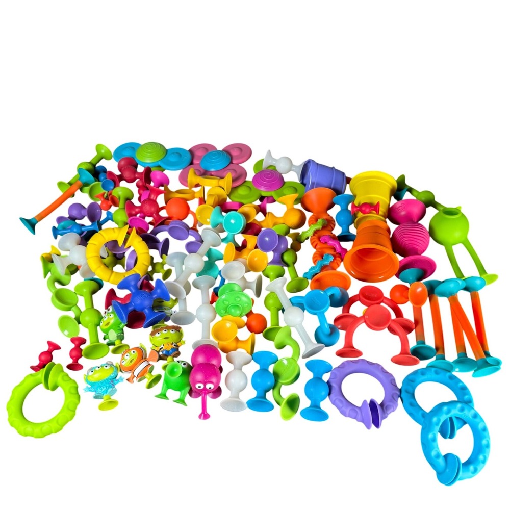 Fat Brain Toy Co Squigz Suction Construction Toy 96pc Lot Multi Sensory STEM